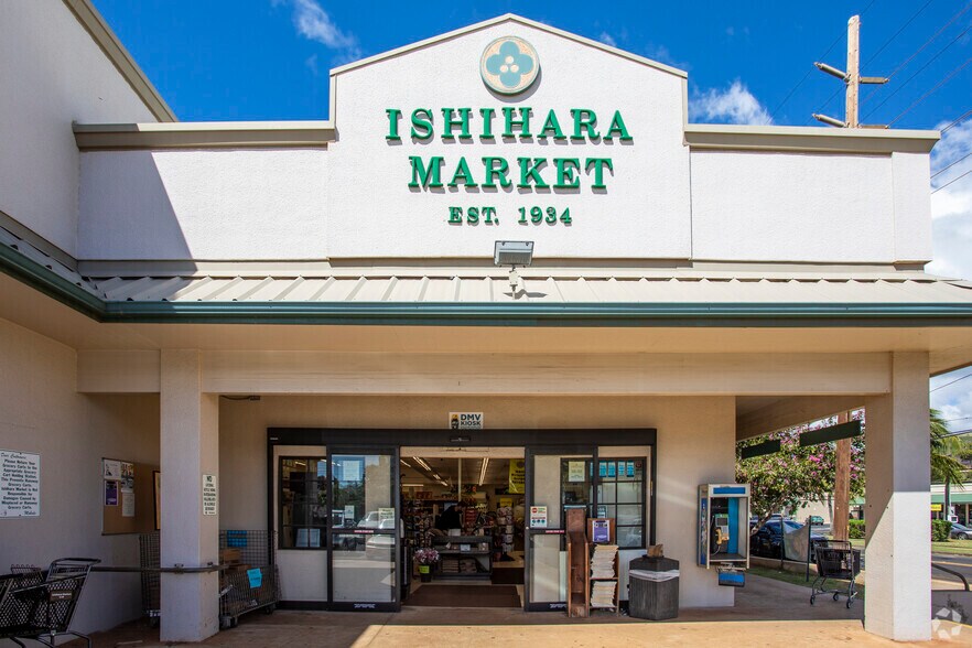 More Photos Of 9894 Kaumualii Hwy, Waimea General Retail For Lease