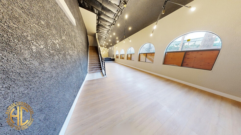 More Photos Of 401 S 6th St, Las Vegas Restaurant For Sale