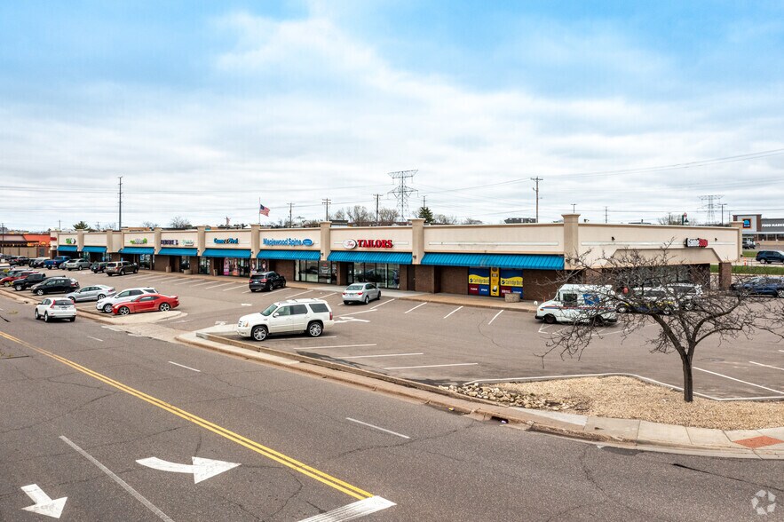 More Photos Of 3035 White Bear Ave N, Maplewood Freestanding For Lease