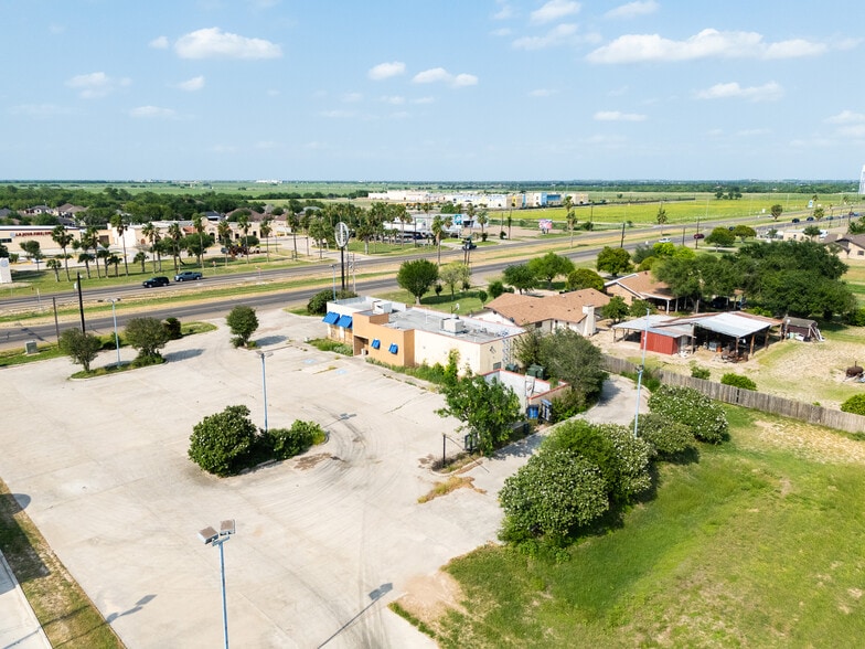 More Photos Of 688 E Expressway 83, La Joya Restaurant For Sale