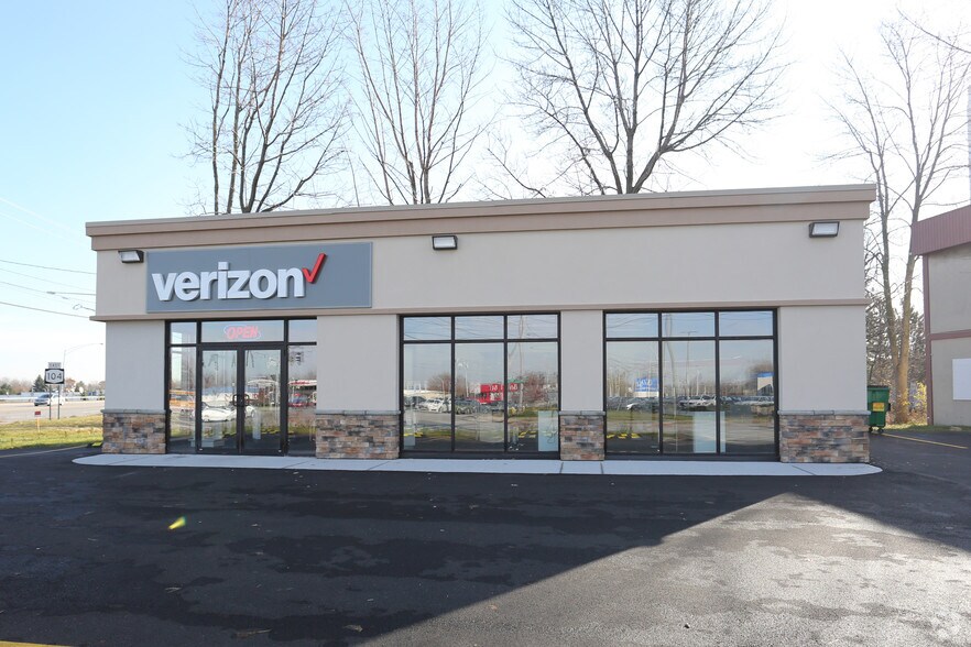 More Photos Of 3839 W Ridge Rd, Rochester Freestanding For Sale