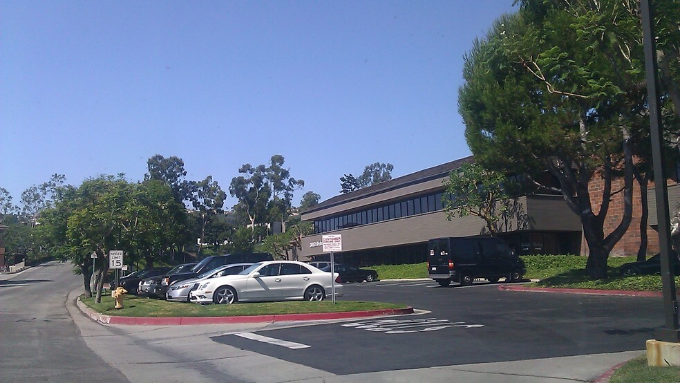 More Photos Of 30131 Town Center Dr, Laguna Niguel Medical For Lease