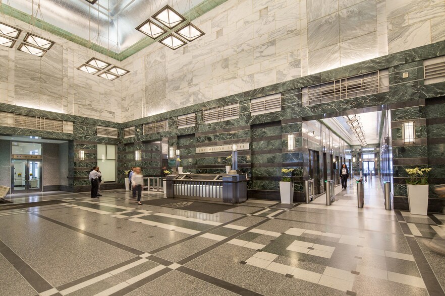 More Photos Of 1735 Market St, Philadelphia Office For Lease