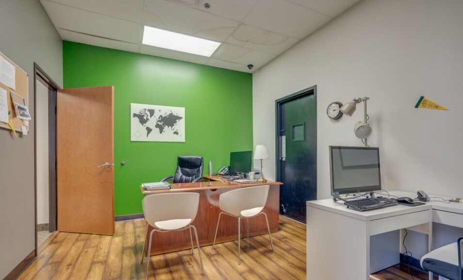 More Photos Of 1130 W Trinity Mills Rd, Carrollton General Retail For Sale