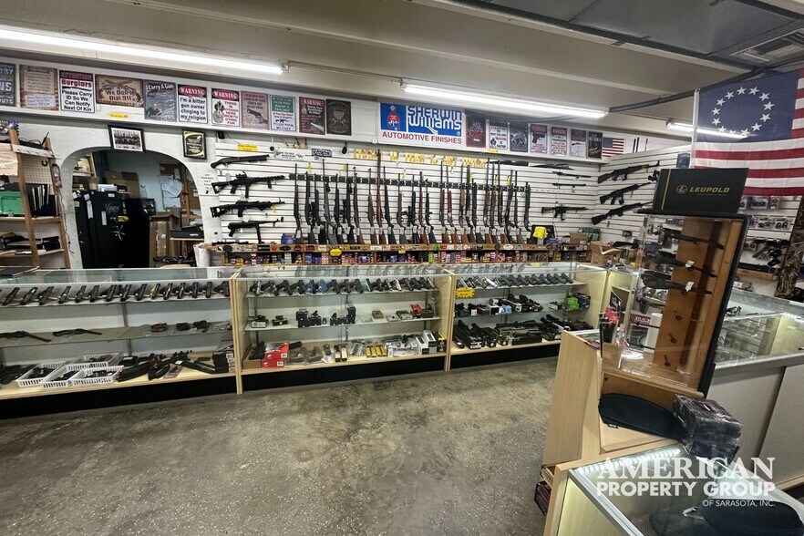 More Photos Of 5218 Duncan Rd, Punta Gorda Warehouse For Sale