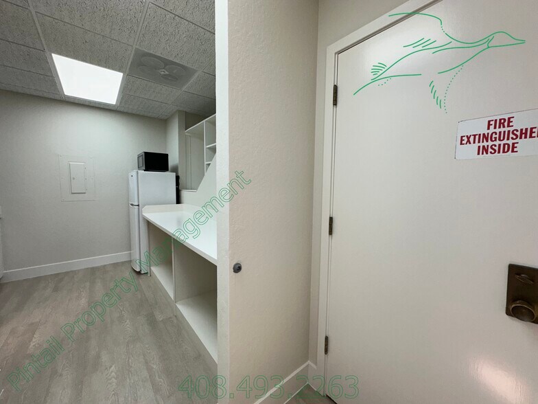 More Photos Of 150 E Campbell Ave, Campbell Loft Creative Space For Lease