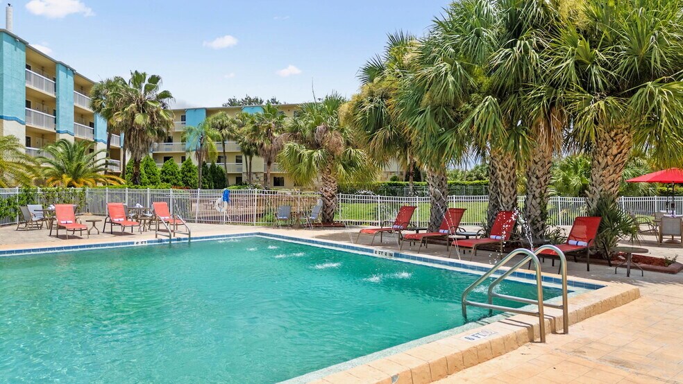 More Photos Of 5859 American Way, Orlando Hotel For Sale