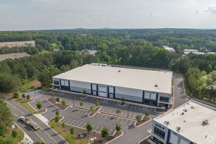 More Photos Of 3825 Kennesaw 75, Kennesaw Distribution For Lease