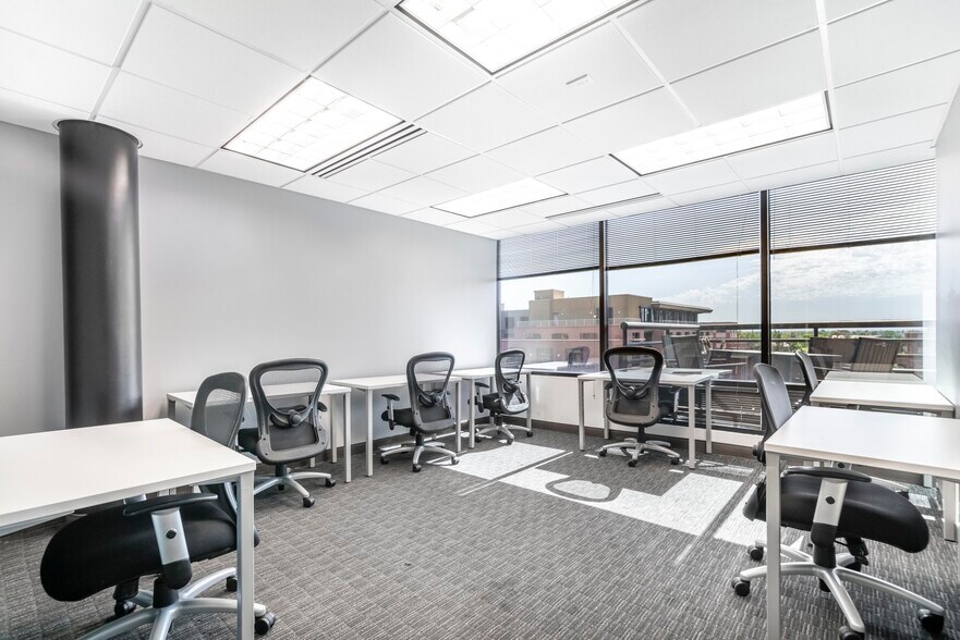 More Photos Of 7272 E Indian School Rd, Scottsdale Office For Lease