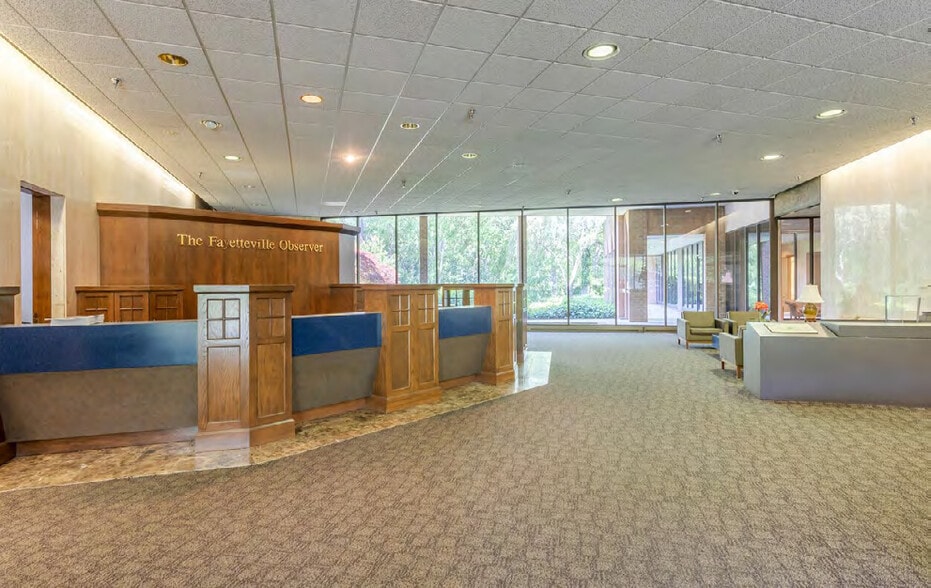 More Photos Of 458 Whitfield St, Fayetteville Warehouse For Lease