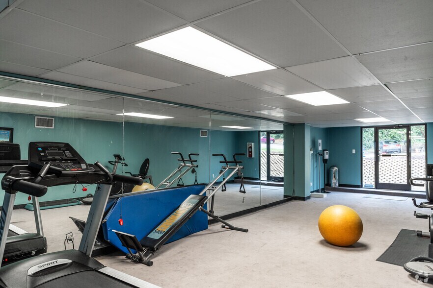 More Photos Of 4700 Westgrove St, Raleigh Apartments For Sale