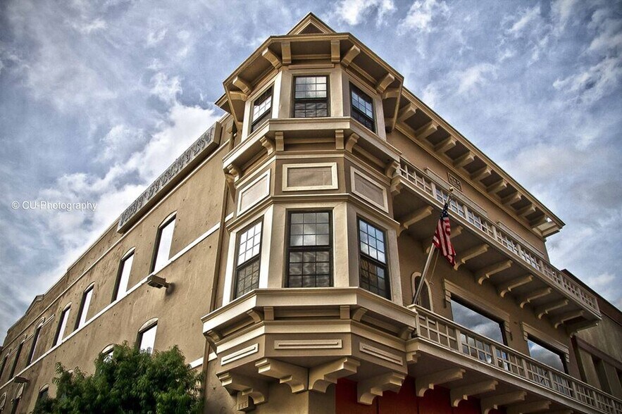 More Photos Of 125 Bridge Pl, Stockton Office For Lease