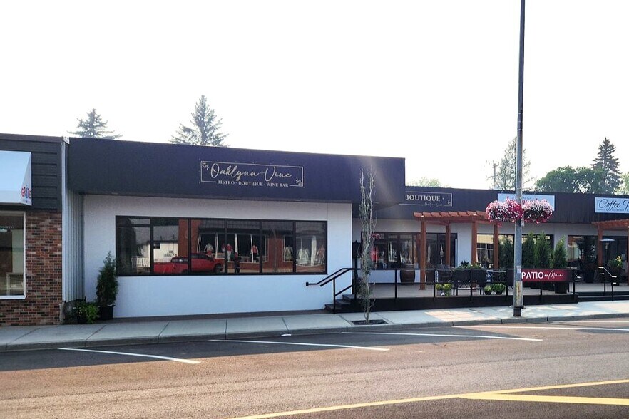 Primary Photo Of 4810-4812 50 St, Stettler Storefront Retail Office For Lease