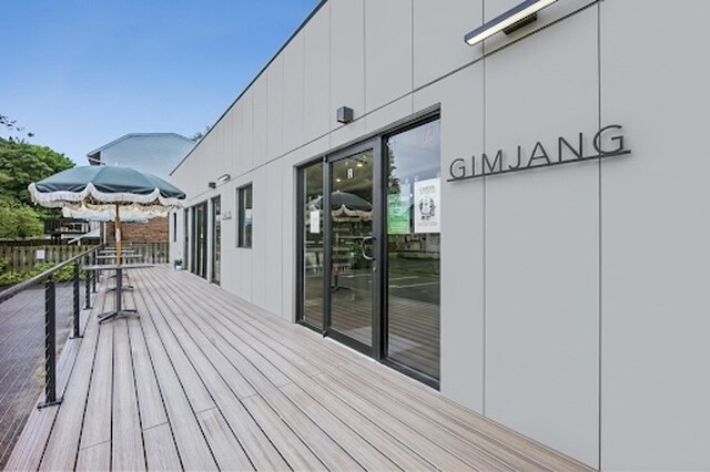 More Photos Of 140 Paris Ave, Northvale Office For Sale