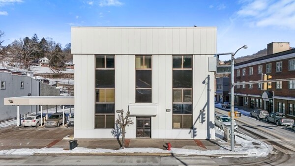 Primary Photo Of 702 Park Ave NW, Norton Office For Sale