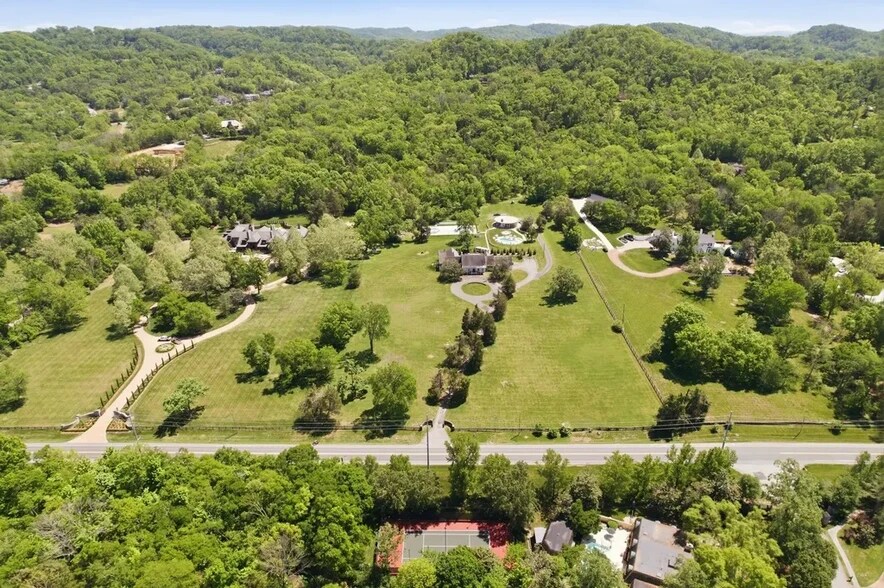 More Photos Of 5840 Hillsboro Pike, Nashville Land For Sale