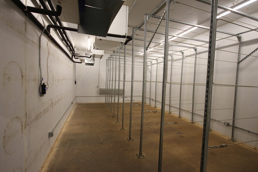 More Photos Of 1878 N 168th East Ave, Tulsa Warehouse For Lease
