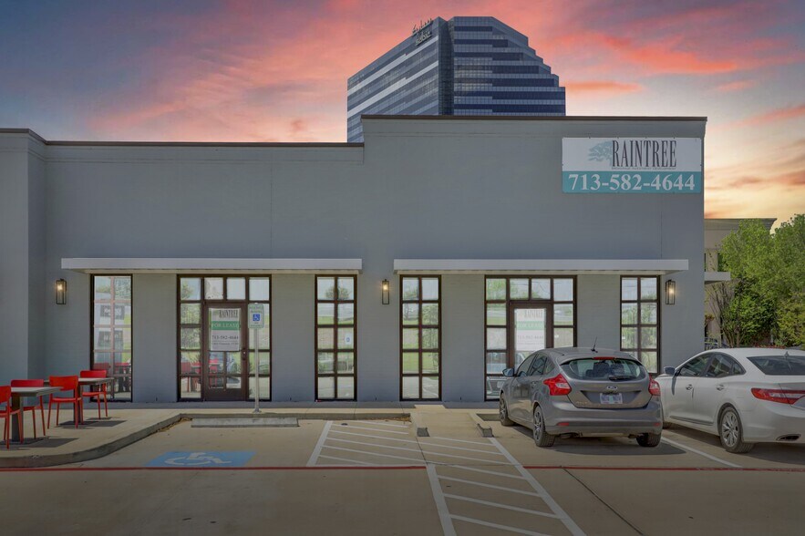 More Photos Of 2620 W Sam Houston Pky S, Houston Storefront For Sale