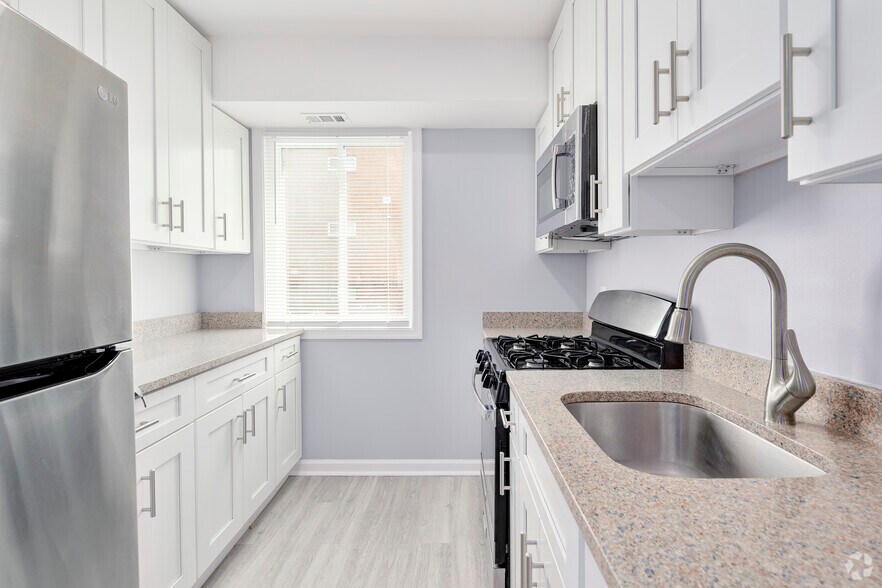 More Photos Of 5035, 5047-5049 D St SE, Washington Multifamily For Sale