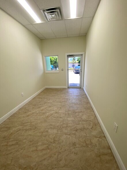 More Photos Of 3190 S State Road 7, Miramar Warehouse For Lease