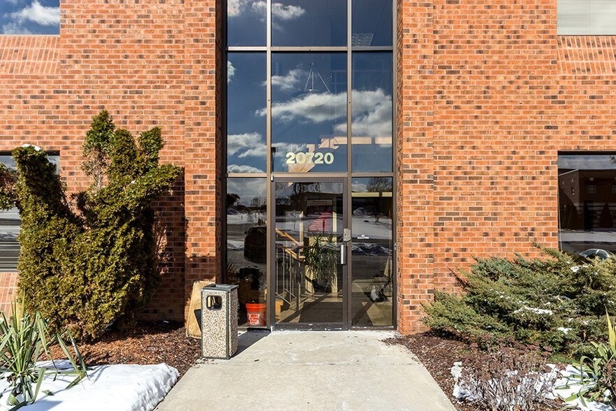 More Photos Of 20700 Watertown Rd, Waukesha Unknown For Lease