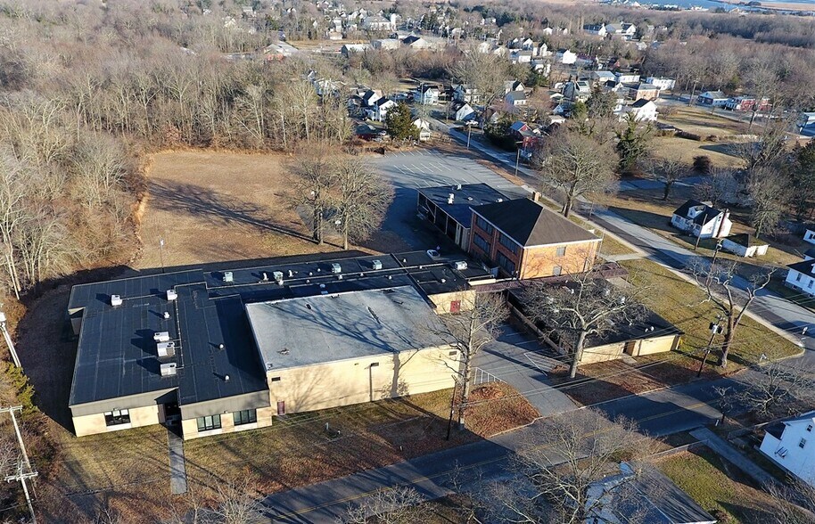 More Photos Of 6812 BROWN St, Port Norris Schools For Sale