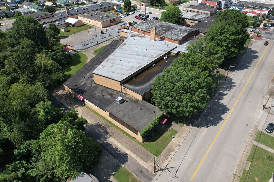 More Photos Of 302 21st St, Nitro Office Residential For Sale