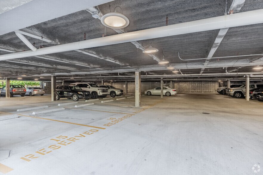 More Photos Of 4107 Mallory Ln, Franklin Medical For Sale