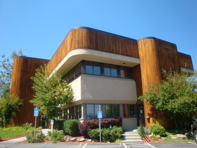 More Photos Of 40200 Truckee Airport Rd, Truckee Office For Lease
