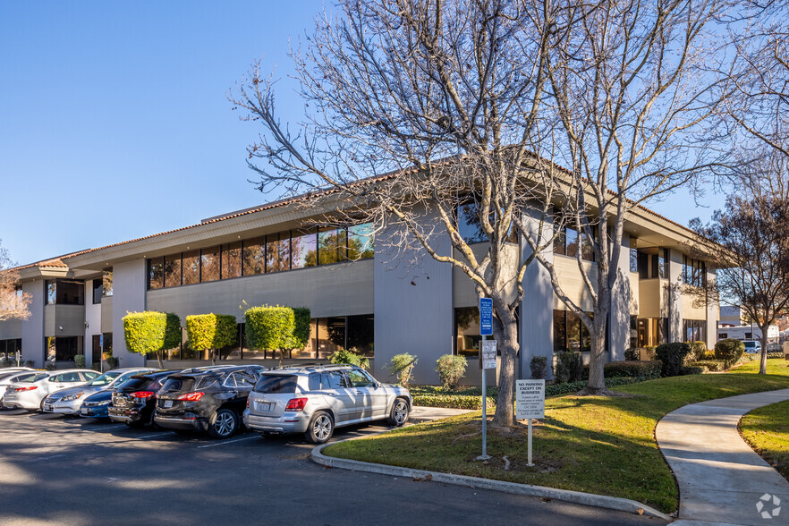 Primary Photo Of 6830 Via del Oro, San Jose Office For Lease