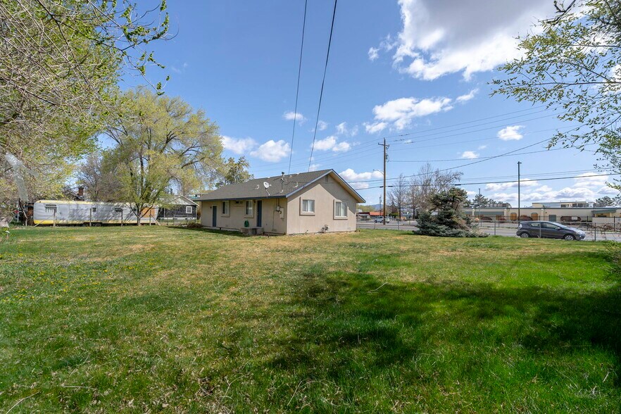 More Photos Of 839 Sutro St, Reno Apartments For Sale