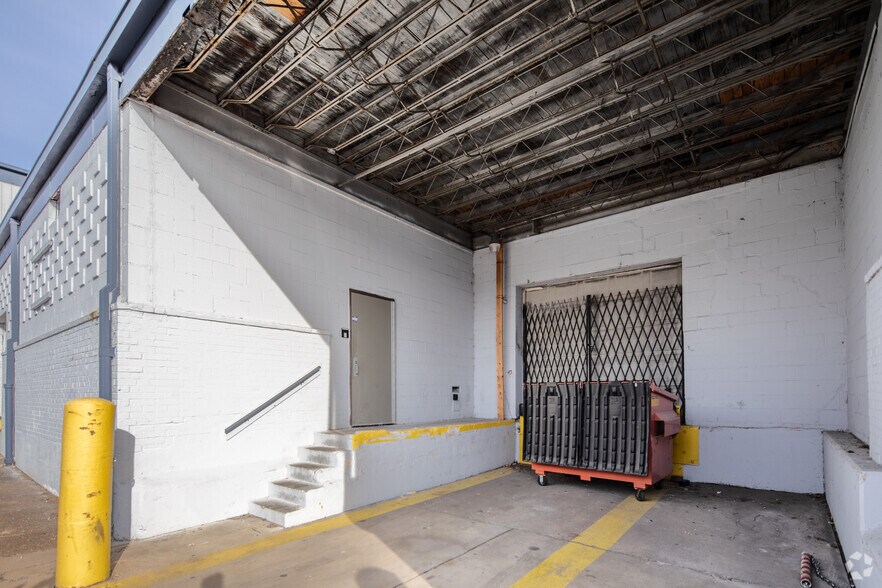 More Photos Of 5206 S 38th St, Saint Louis Industrial For Sale