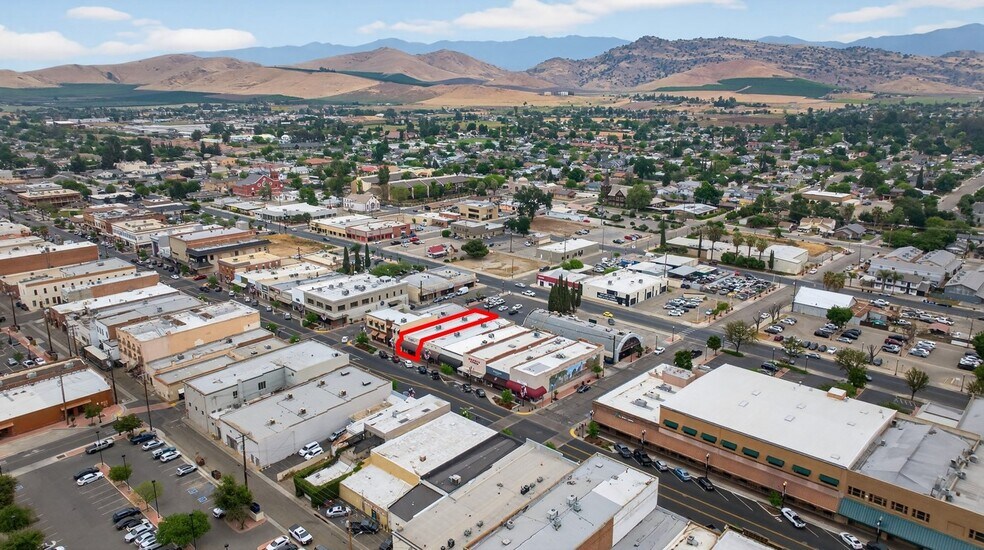 More Photos Of 122-126 N Main St, Porterville Freestanding For Lease