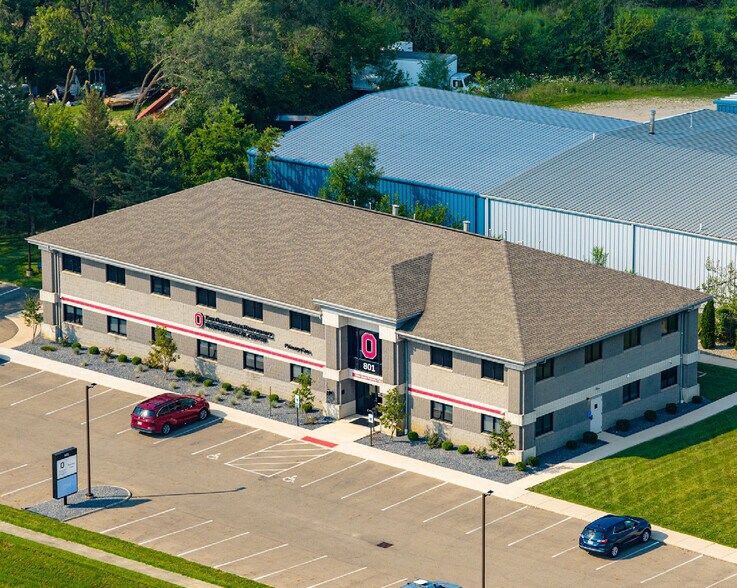 More Photos Of 801 W Cherry St, Sunbury Medical For Lease