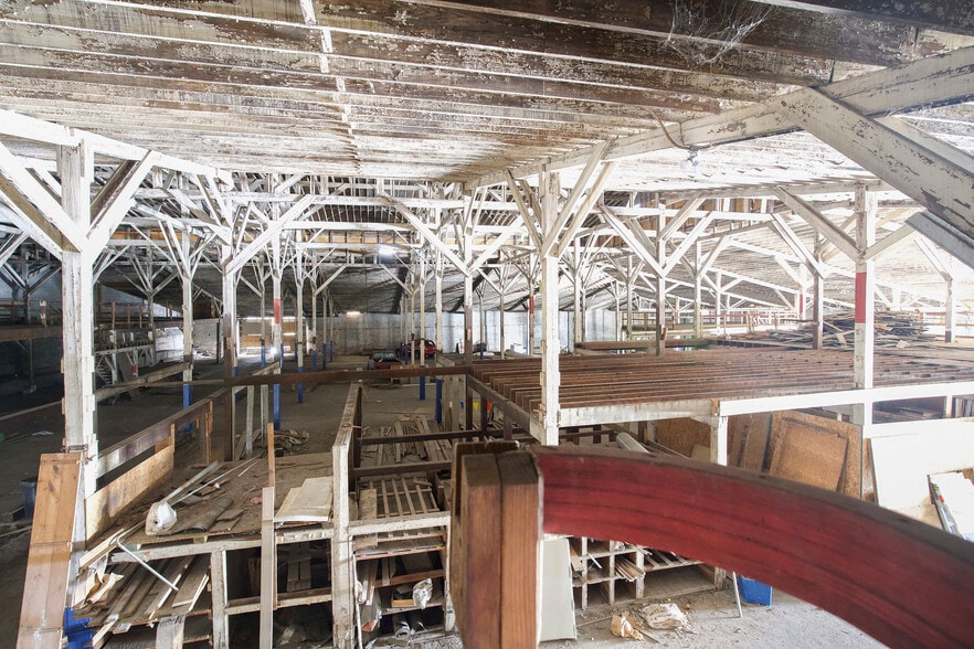 More Photos Of 221 S Walnut Ave, Sidney Warehouse For Sale