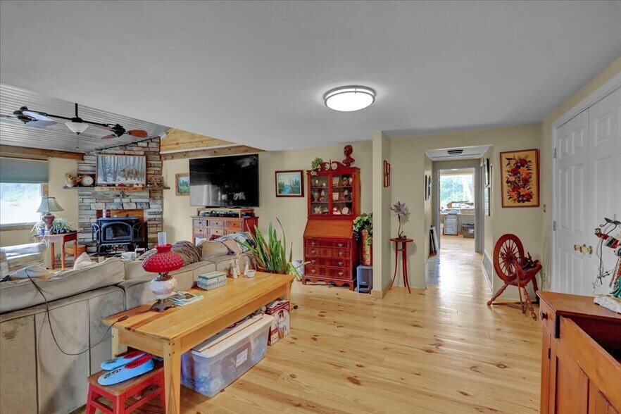 More Photos Of 655 Route 61, Orwigsburg Restaurant For Sale