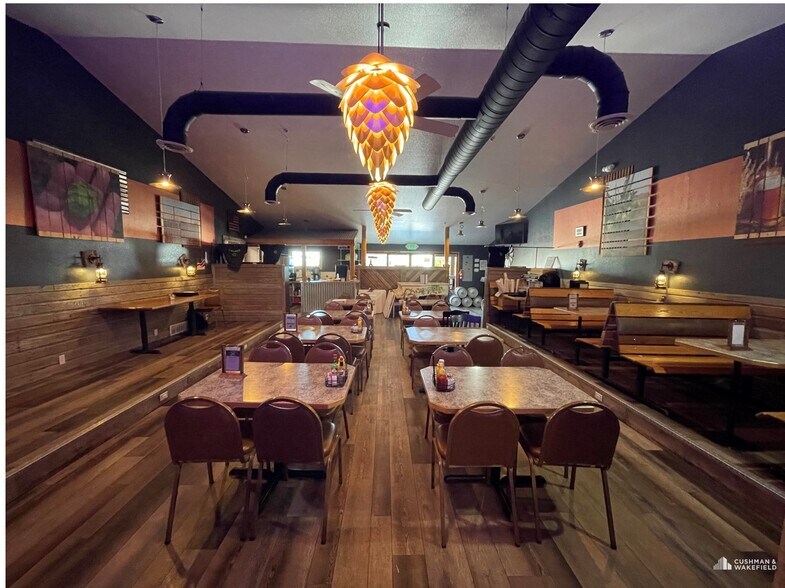 More Photos Of 1018 Mahogany Way, Severance Restaurant For Sale