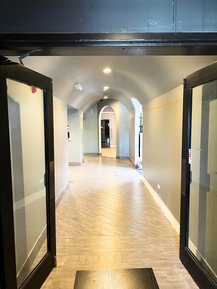 More Photos Of 35 N Water St, Batavia Restaurant For Sale
