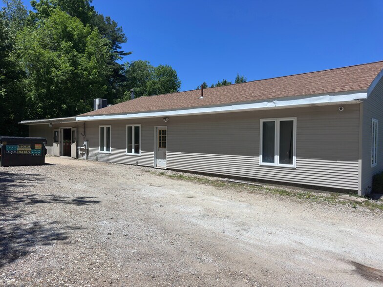 More Photos Of 166 Worcester Rd, Charlton Office For Lease