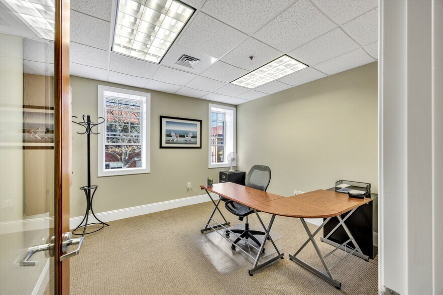 More Photos Of 540 Main St, Hyannis General Retail For Sale