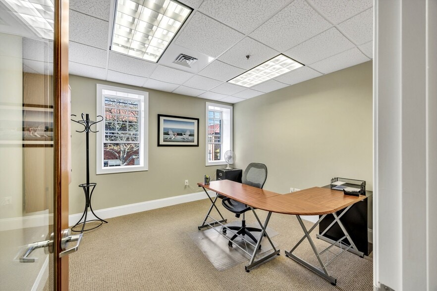 More Photos Of 540 Main St, Hyannis General Retail For Sale