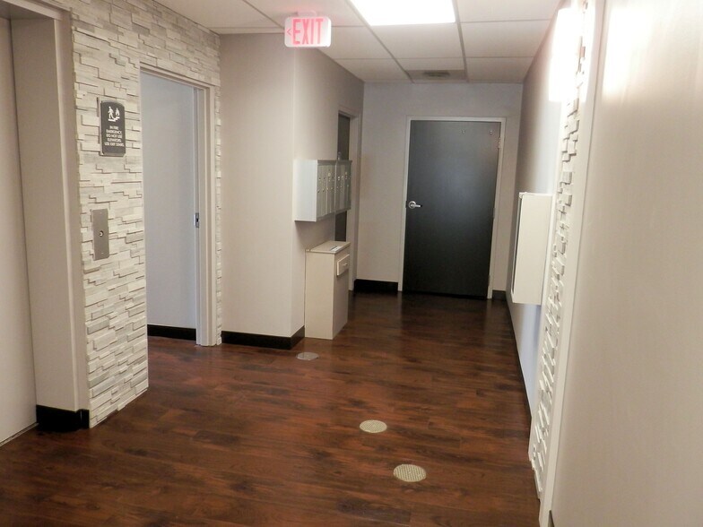 More Photos Of 6990 Lindsay Dr, Mentor Medical For Sale