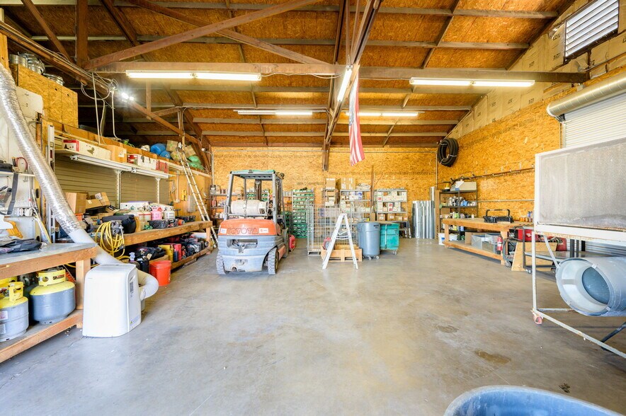 More Photos Of 3446-3450 N 29th Ave, Phoenix Warehouse For Sale