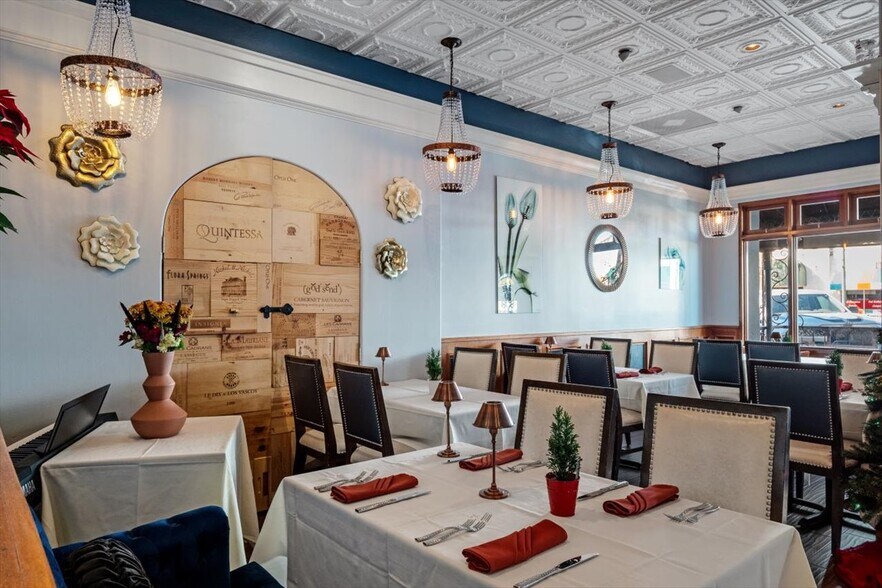 More Photos Of 113 W Grand Ave, Escondido Restaurant For Sale