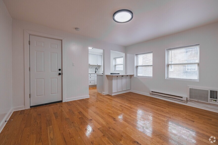 More Photos Of 2535 Burnet Ave, Cincinnati Apartments For Sale