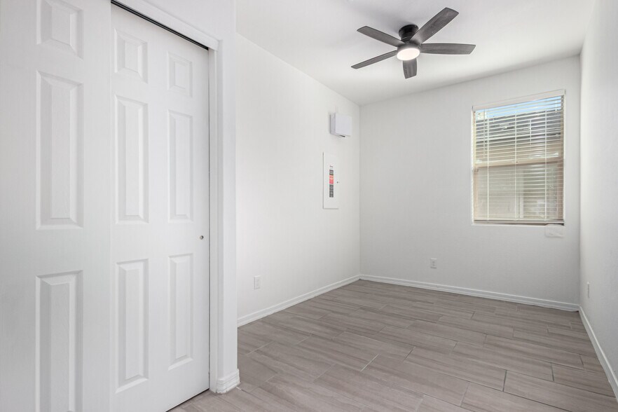 More Photos Of 10838 W San Juan Ave, Phoenix Healthcare For Sale