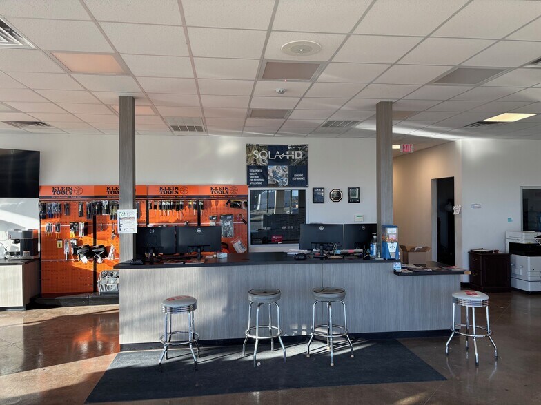 More Photos Of 4270 Burl Harris Dr, Abilene Warehouse For Lease