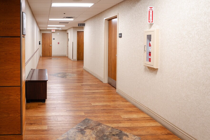 More Photos Of 4375 Booth Calloway Rd, North Richland Hills Medical For Lease