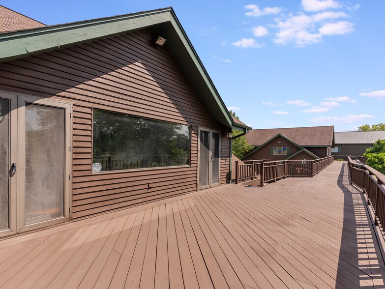 More Photos Of 22660 S Harlem Ave, Frankfort Flex For Sale