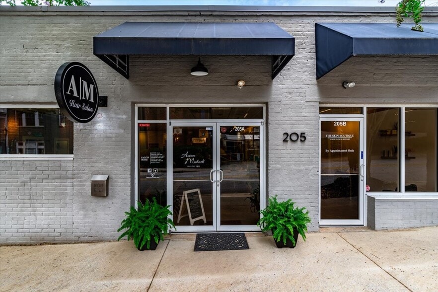 More Photos Of 205 N Laurens St, Greenville Loft Creative Space For Lease